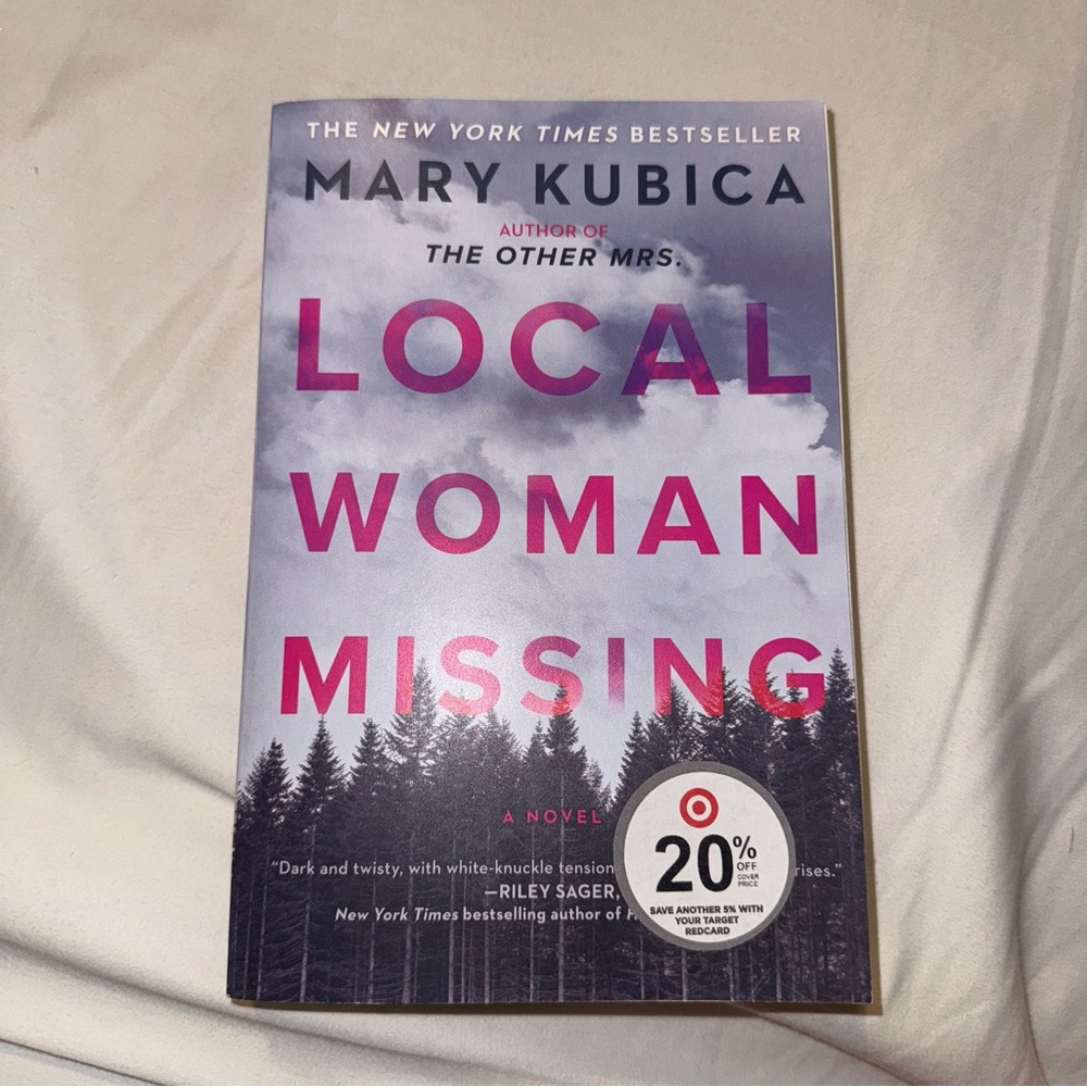 Local Woman Missing Book by Mary Kubica